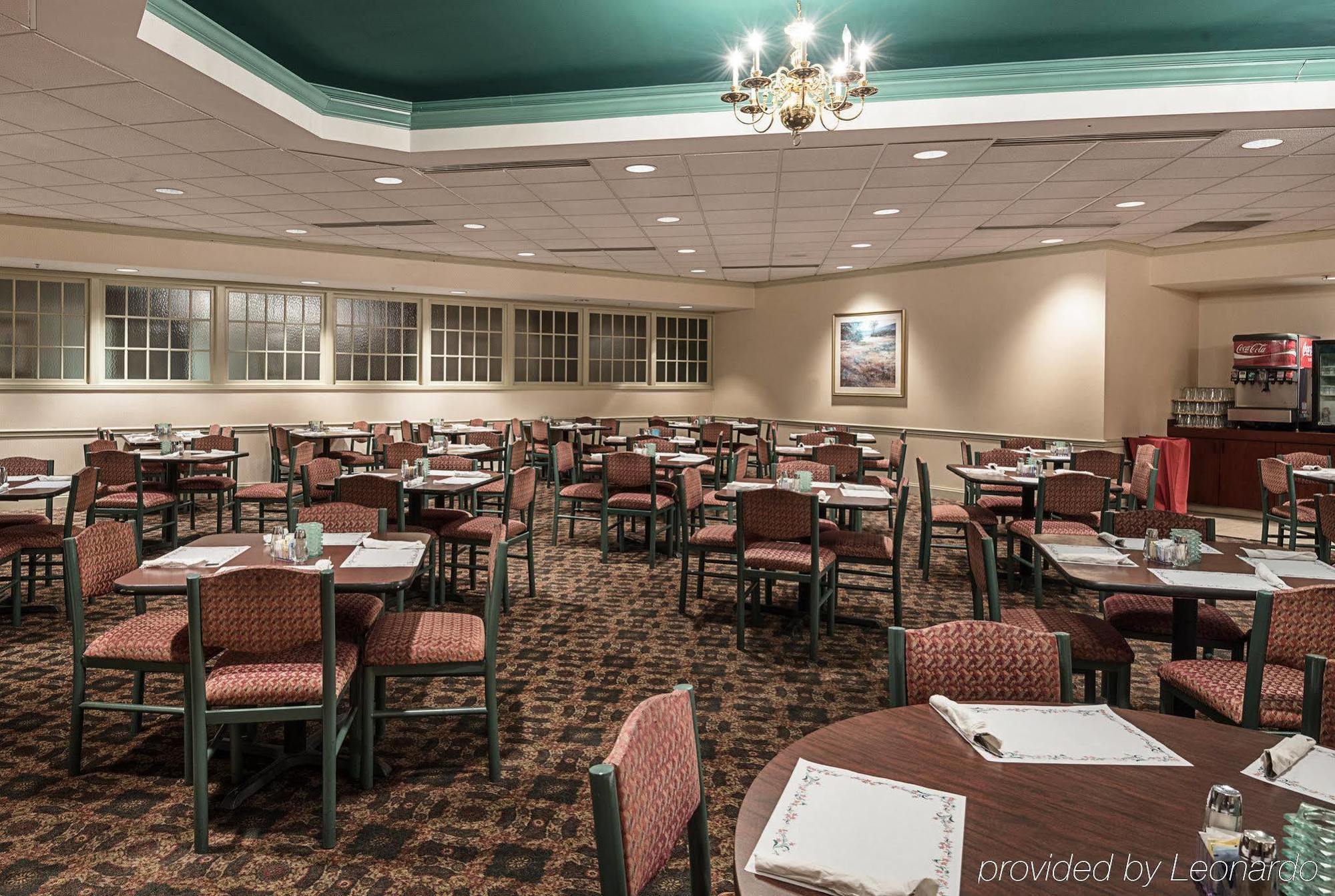Clarion Hotel & Conference Center Shepherdstown Exterior photo